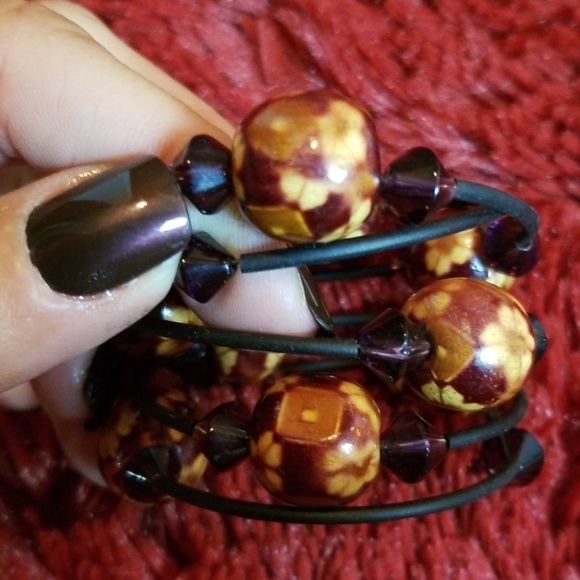 Brown beaded stretch bracelet - Picture 4 of 4